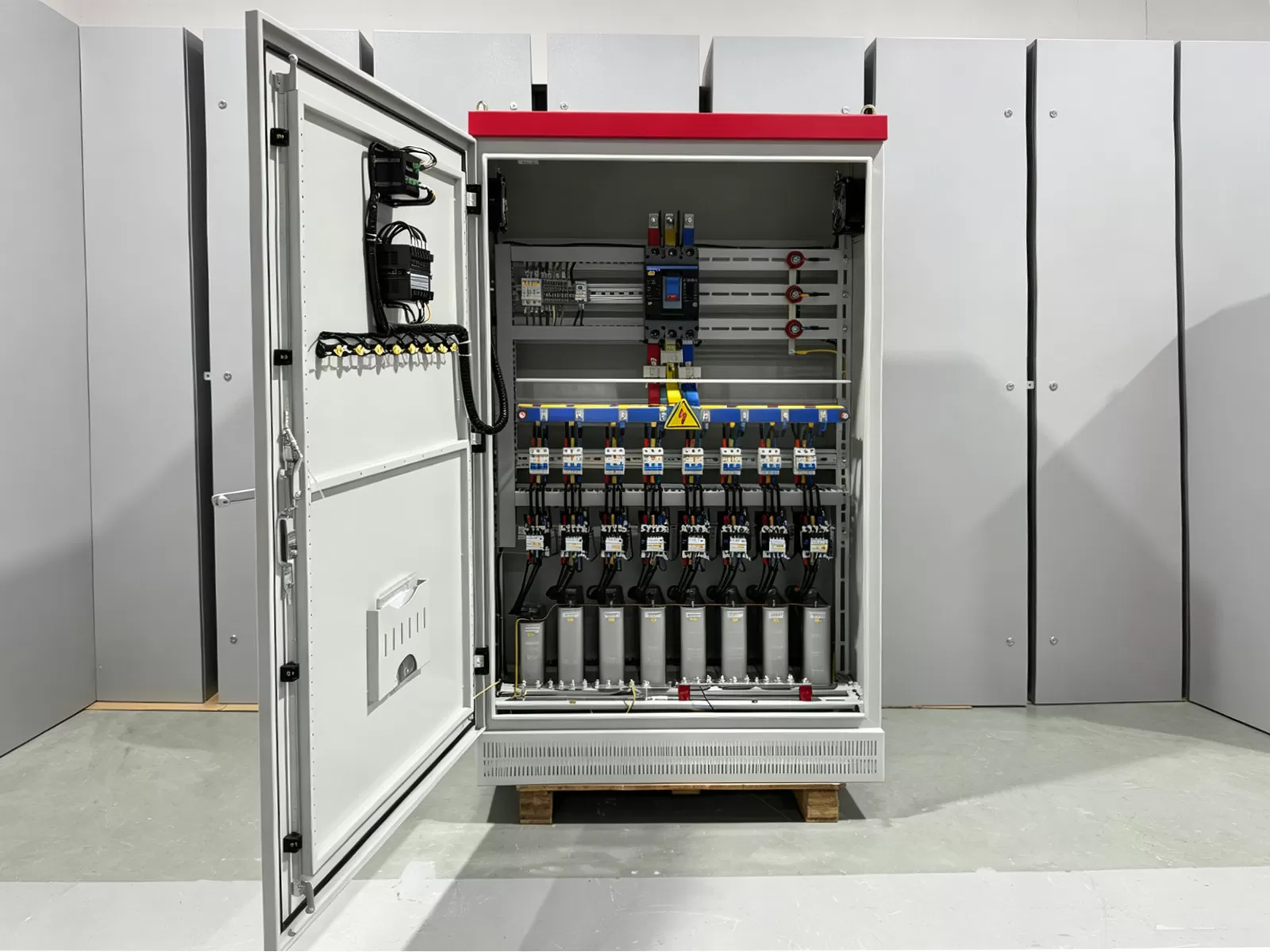 LV APFC Capacitor Bank Cabinet
