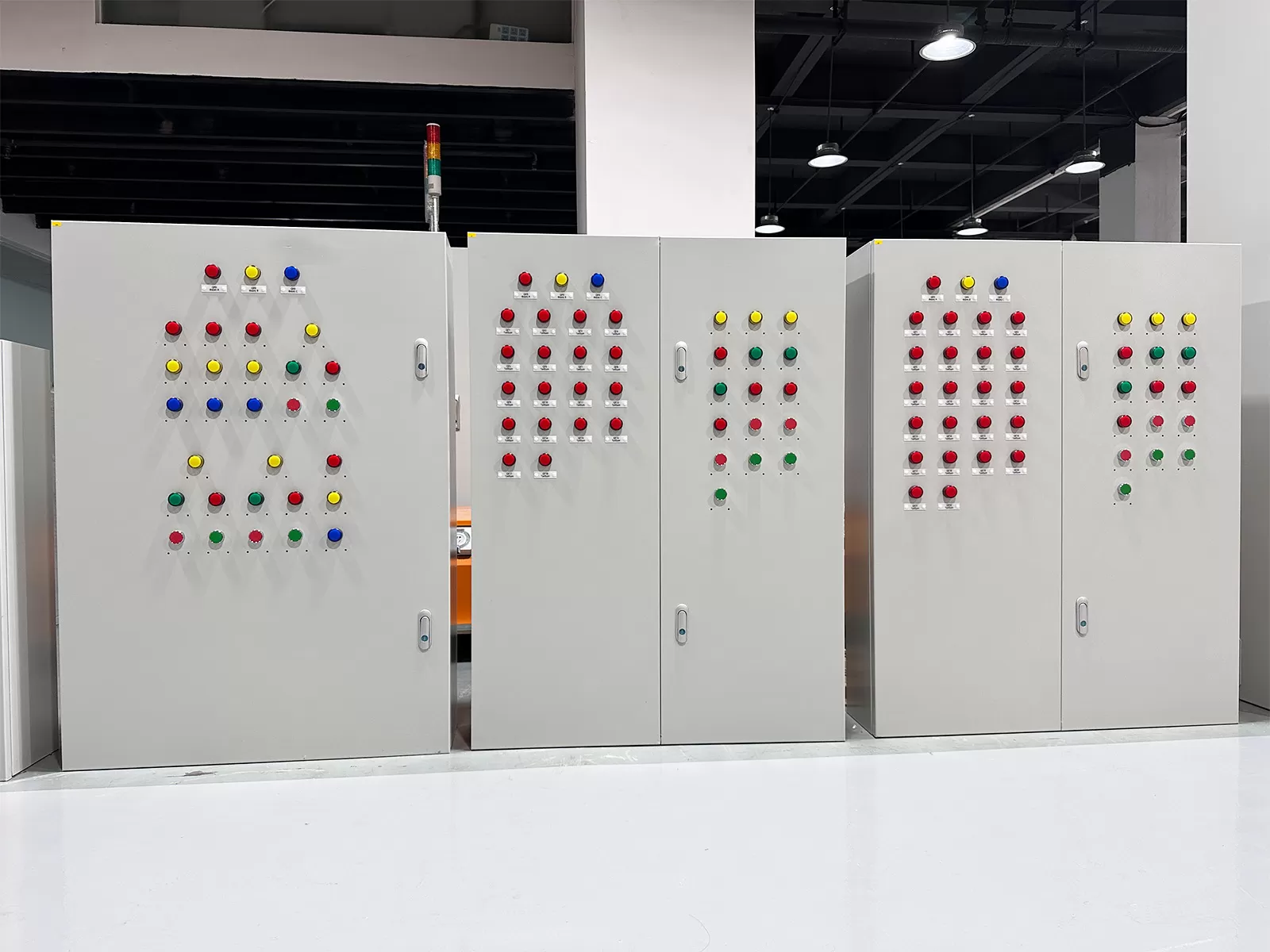 Distribution-Panel-8