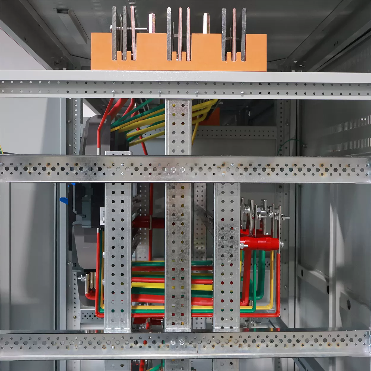 LV-Distribution-Switchgear-4