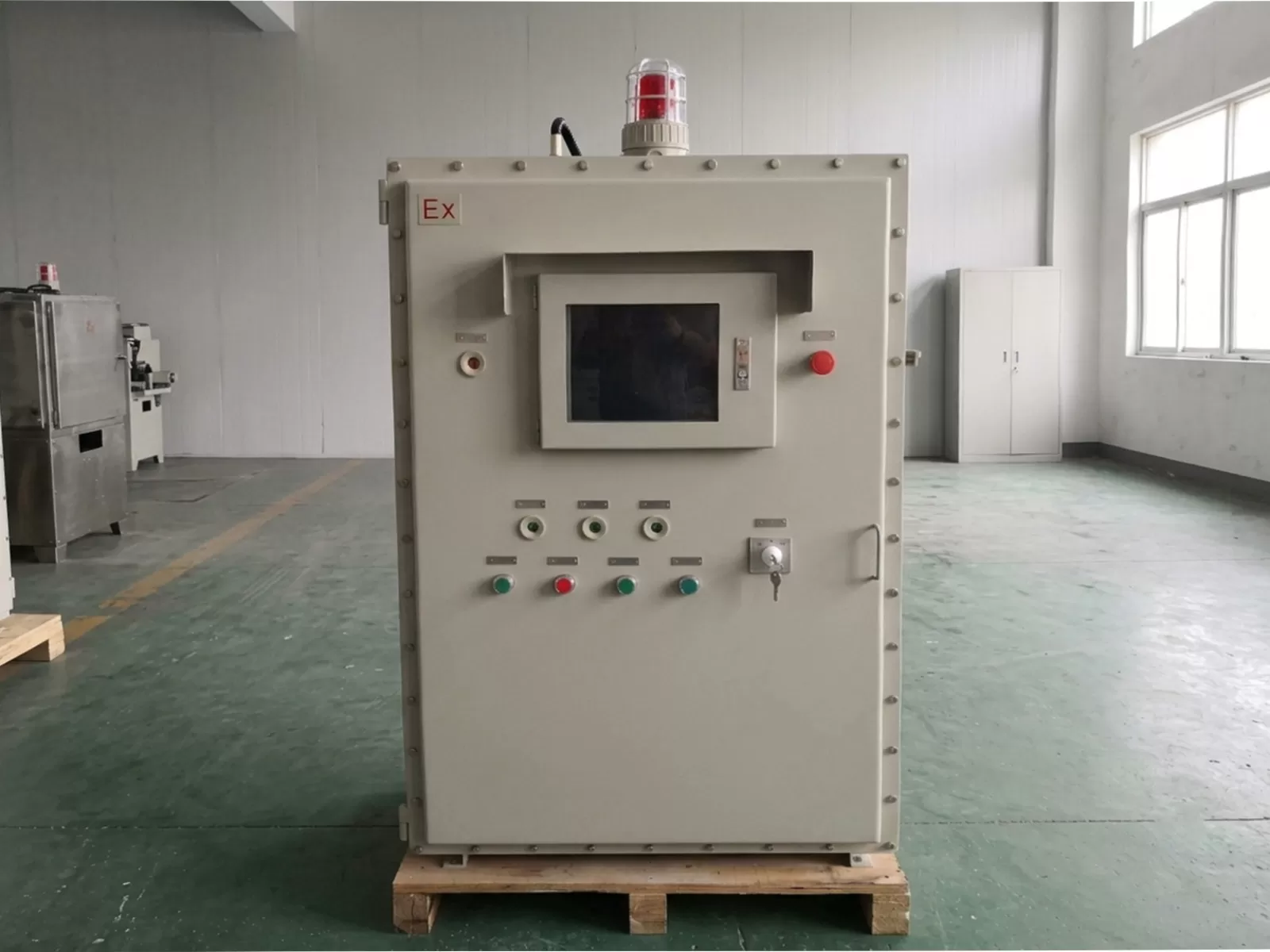 Explosion-proof PLC control panel